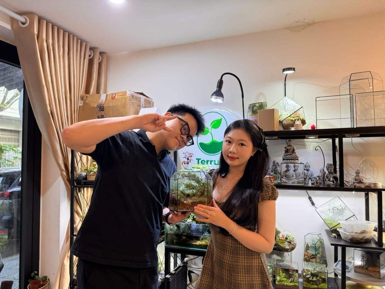 Workshop Terrarium Đà Nẵng Cho Cặp Đôi | Trải Nghiệm Hẹn Hò Xanh Tại Terrum